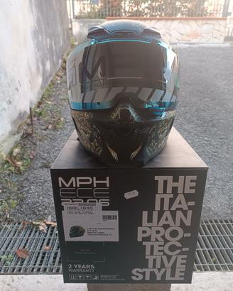 casco integrale nuovissimo 