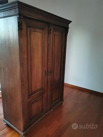 Armadio antico in noce, '800 romagnolo