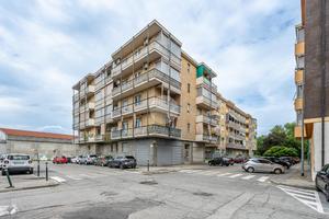 2 LOCALI A GRUGLIASCO