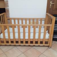 Culla e seggiolino per bambini