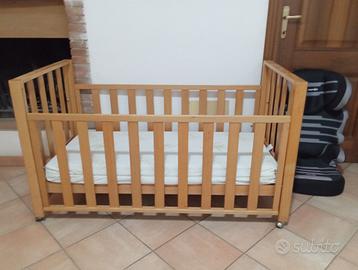 Culla e seggiolino per bambini