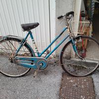 Bici da donna vintage anni '50 marca Legnano