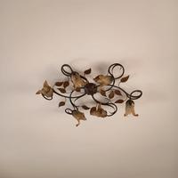 lampadario in ferro con portalampada a forma di fo