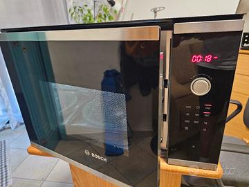 Forno microonde bosch BFL523MSO 