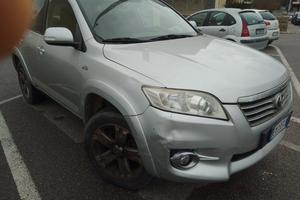 Toyota RAV 4 crossover