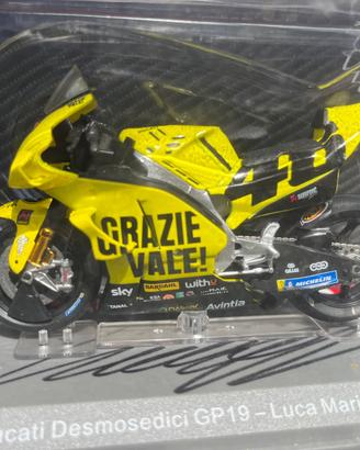 Modellino riproduzione MotoGP autografato