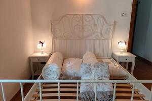 Bilocale arredato zona Manin castelletto Genova