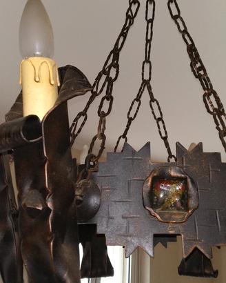 Lampadario vintage ferro battuto stile medievale