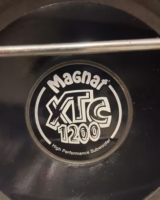 Subwoofer Magnat xtc 1200