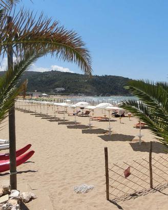 PESCHICI CASA a 10 mt. SPIAGGIA dal 23 a 31 AGOSTO