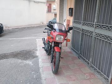  kawasaki uni-trak 550