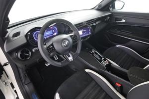 ALFA ROMEO Junior 1.2 145 CV Hybrid eDCT6 Edizione