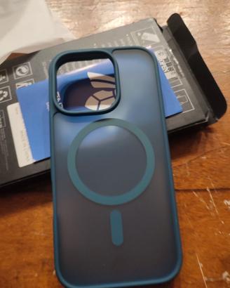 Cover iPhone 16