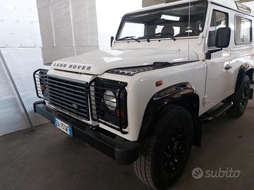 DEFENDER TD4 PUMA