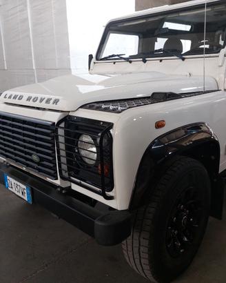 DEFENDER TD4 PUMA