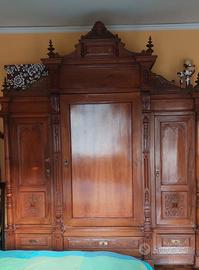 Armadio in legno