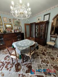 Ampio appartamento zona Bonagia