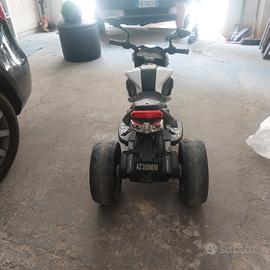 moto x bambini