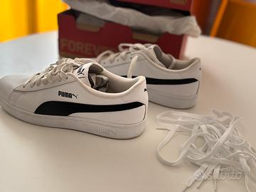 Sneakers bianche PUMA. Numero 43