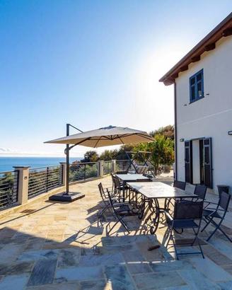 Villa di 148 m² con 5 locali a Finale Ligure