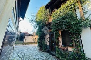 CASA INDIPENDENTE A SAN NAZZARO SESIA