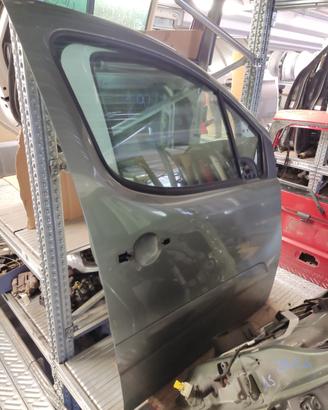Porta anteriore dx nuda PEUGEOT PARTNER del 2011