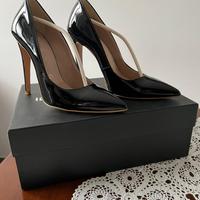 Dècolletè Identità