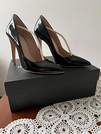 Dècolletè Identità