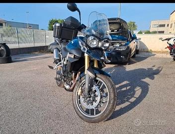 Triumph Tiger 800