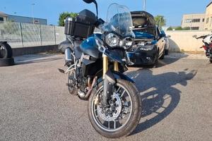 Triumph Tiger 800