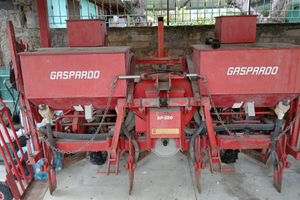 Seminatrice mais 4 file Gaspardo