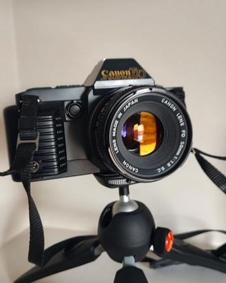 Canon T70 + Obiettivo Canon FD 50mm f/1.8 S.C.