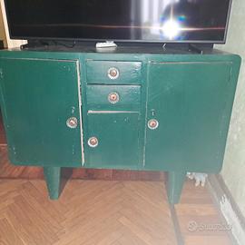 Mobile soggiorno d'epoca verniciato