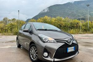 Toyota Yaris 1.0 5 porte
