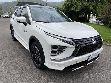 Mitsubishi Eclipse Cross 2.4 MIVEC 4WD PHEV D...