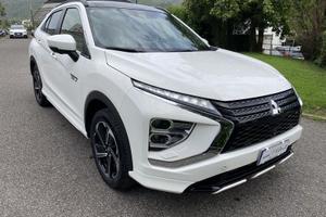 Mitsubishi Eclipse Cross 2.4 MIVEC 4WD PHEV D...