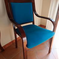 Poltrone in faggio e tessuto ignifughe impilabili