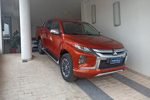Mitsubishi L200 2.3 D Club Cab 4x4 Super Select In