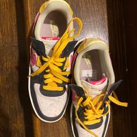 Scarpe Nike air Force I.