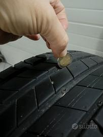 4 pneumatici 215/55/18 220euro trattabile 