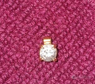 charm ciondolo oro 10k con zircone