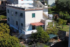 Camere in villa dal 01/08/ al 09/08