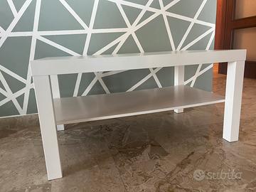 Tavolino con ripiano