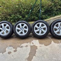 gomme invernali su cerchi in lega