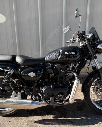 Benelli Imperiale 400