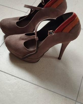 scarpe con tacco