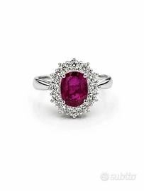 Anello a fiore rubino e diamanti