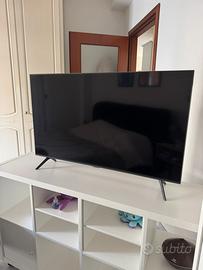 Smart TV Samsung UHD 4K 43" AU7170