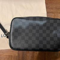 Pochette louis vuitton