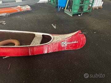 Canoa in vetroresina